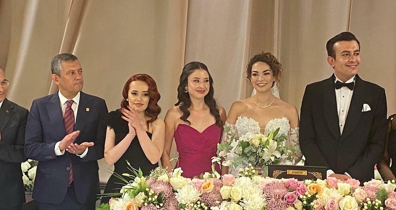 chp lideri ozgur ozel gaziantepte nikah torenine katildi JznIkJpL