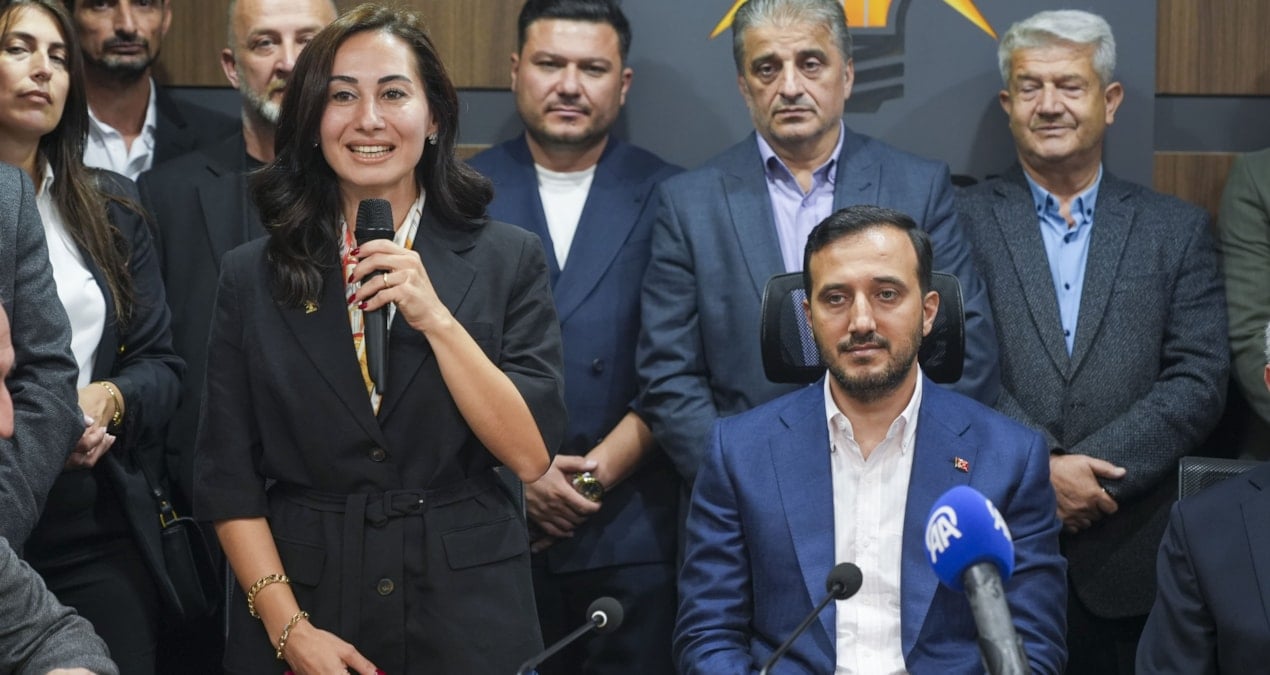 chpden akpye gecen ozlem vural gurzel daveti seve seve kabul ettik XHrZCMJz