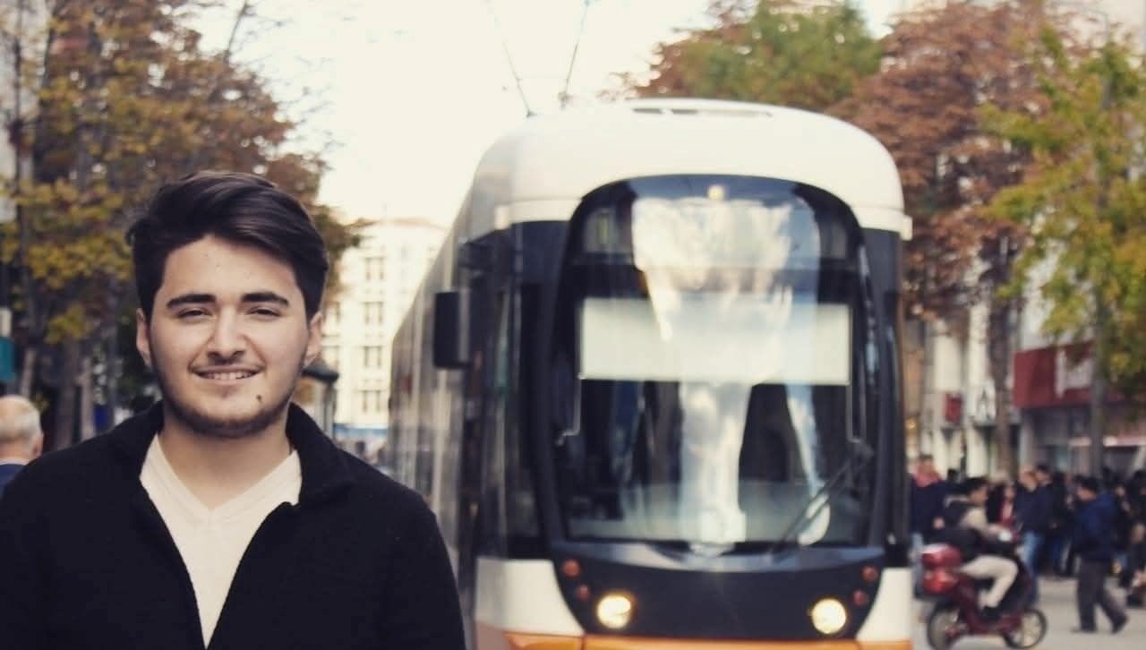 iki ay once evlenen genc trafik kazasinda hayatini kaybetti ImeCIq97