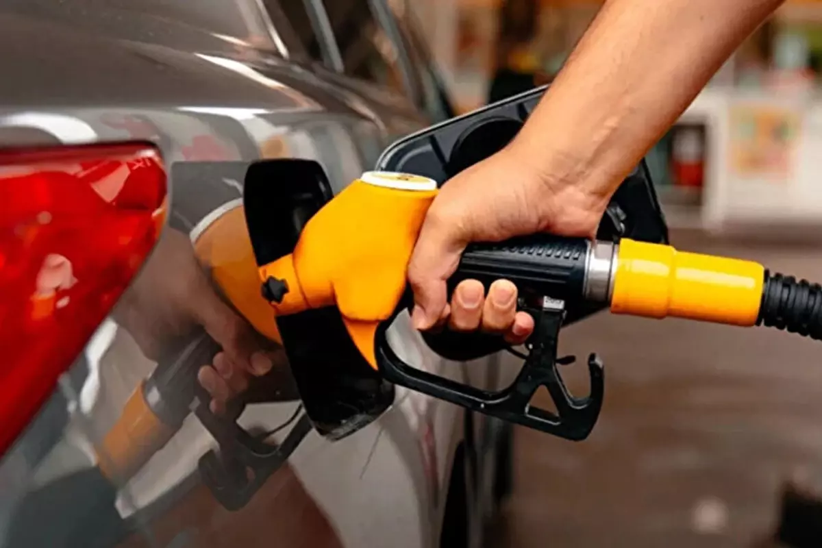 akaryakit indirimi pompaya yansidi HN2ZciZk