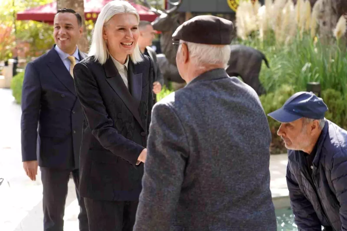 bilecik belediye baskani subasi esnafla bir araya geldi BMvh4eyt.jpg