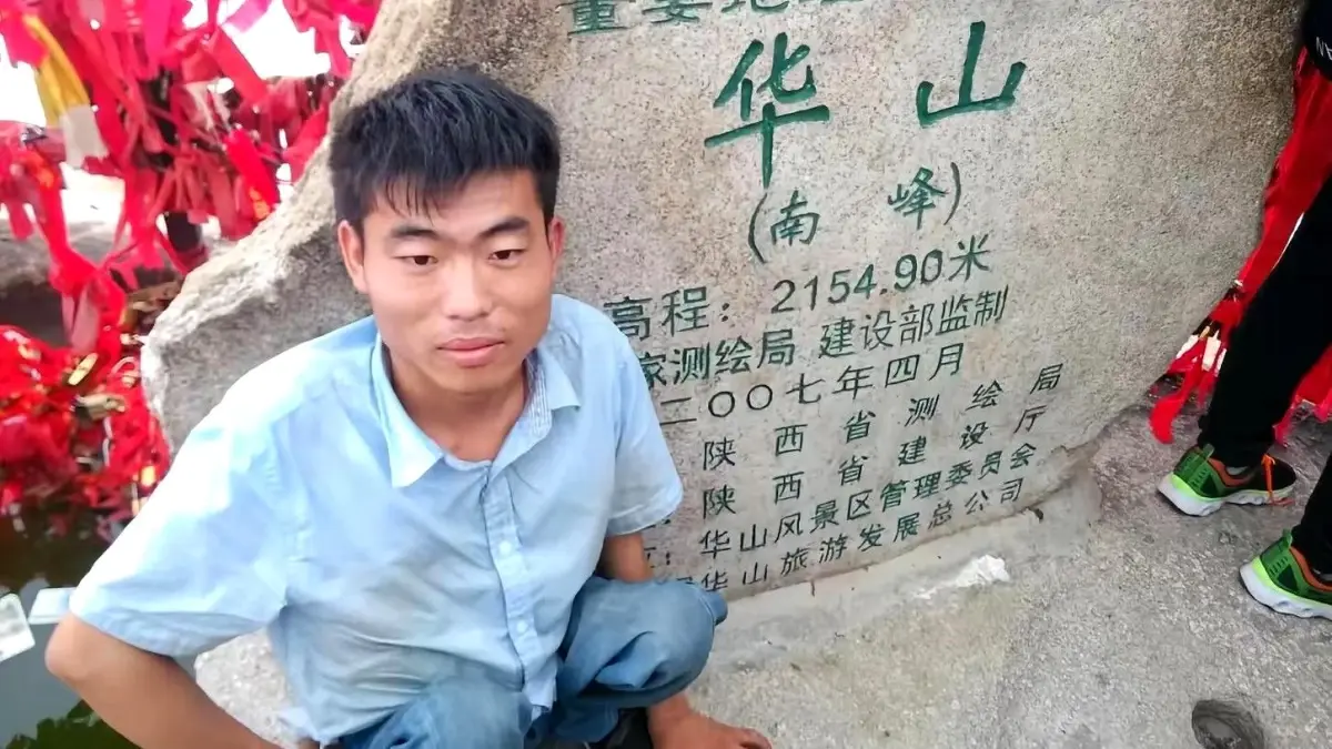 cinde okuma yazmayi 16 yasinda ogrenip doktor olan dilenci gaxxHpVK.jpg