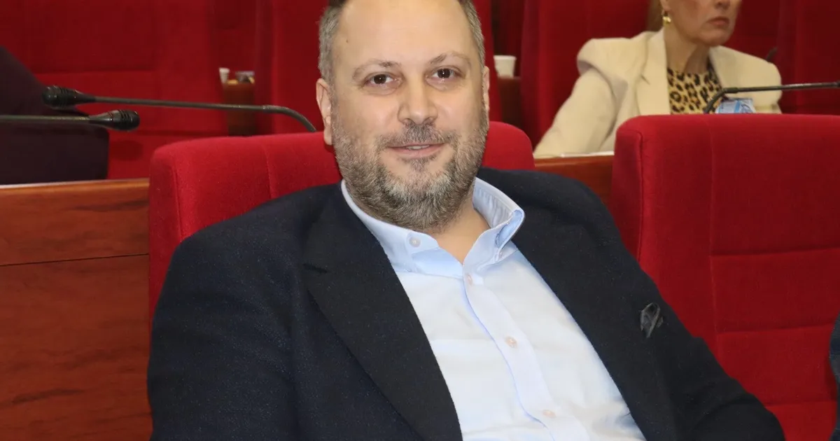 chpli kucukkayadan sert cikis empatiyi vatandasa yapacaksiniz belediye baskanina degil FiGXuEsF.webp