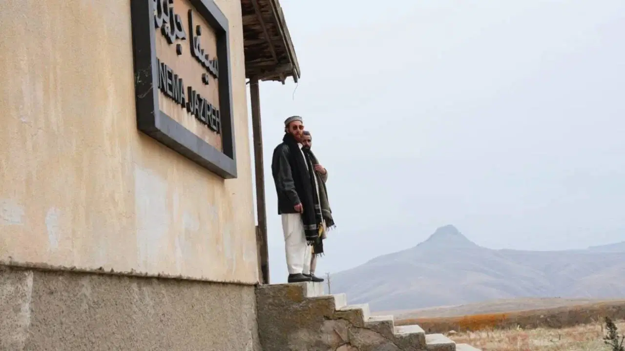 gozde kuralin yonetmenligini yaptigi film valenciadan odulle dondu cinema jazireh her yerde kUZnEQC7.jpg