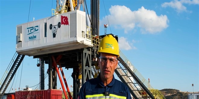 sehit agabeyinin kani akan topraklarda simdi petrol uretiminde calisiyor NOeGdP1s.jpg