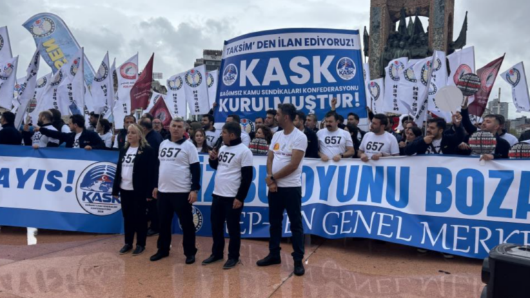 hep-sen-1-mayisi-taksimde-kutladi-diQBCsgV