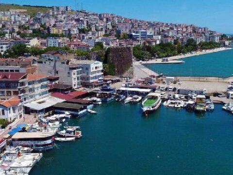 Turkiyenin gozde sehri dogasiyla hayran birakiyor 4 mevsim ziyaretci agirliyor lhJSG2lh